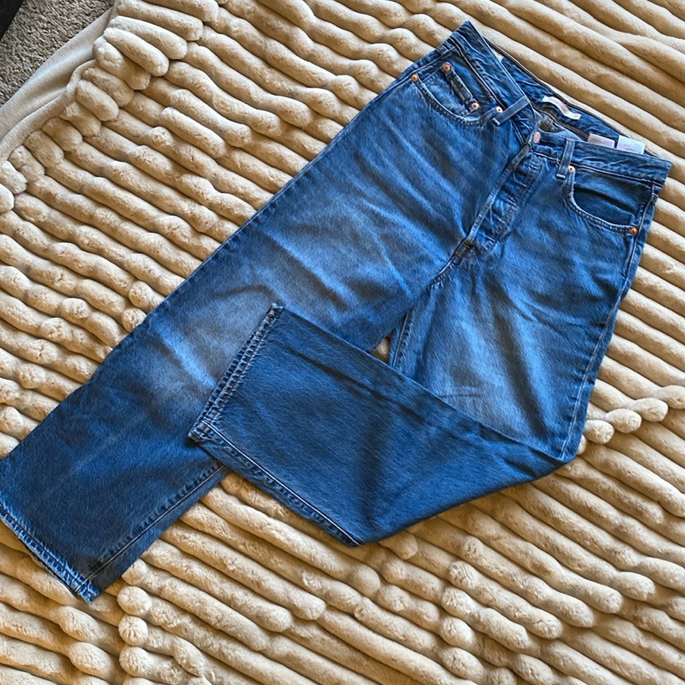Levi Strauss rib cage straight size 31